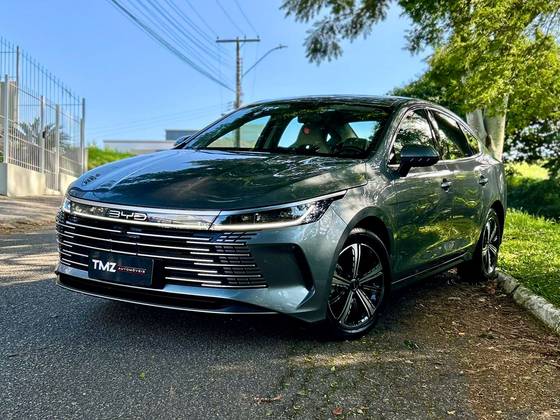 BYD KING 1.5 DM-I PHEV GS AUTOMÁTICO BYD KING 1.5 DM-I PHEV GS AUTOMÁTICO